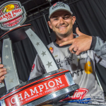 Jordan Lee vence 1ª etapa do Bass Pro Tour